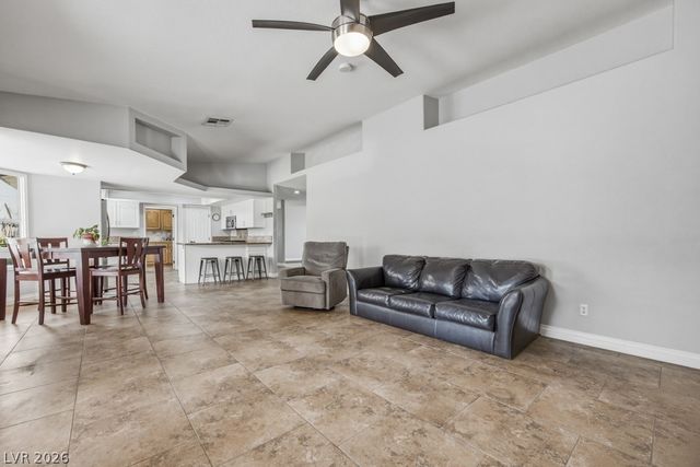 251 West Laval Drive, Henderson, NV 89015