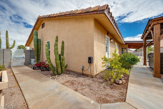251 West Laval Drive, Henderson, NV 89015
