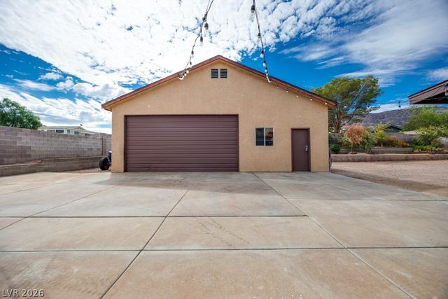 251 West Laval Drive, Henderson, NV 89015