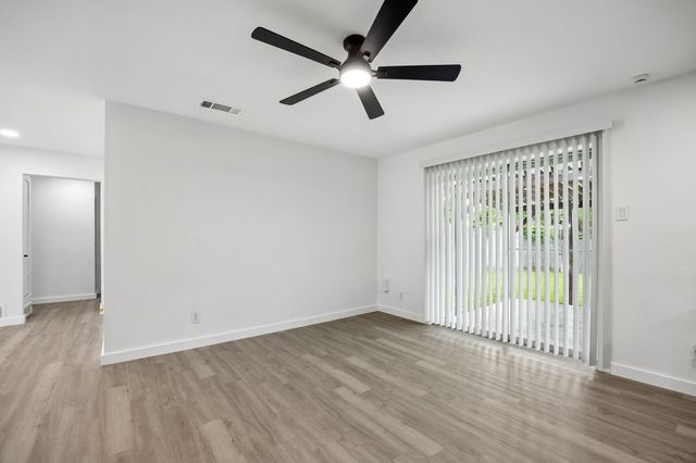 815 Wisteria Way, Richardson, TX 75080
