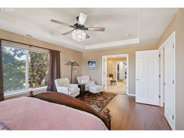 968 EISENHOWER Dr Nw, Salem, OR 97304