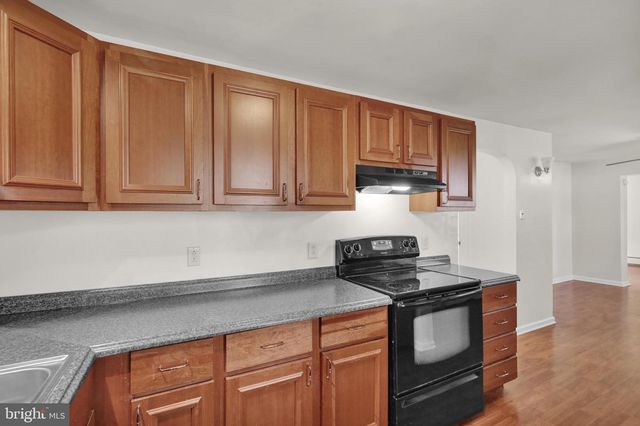 3215 PRICETOWN RD, Fleetwood, PA 19522