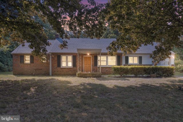 3215 PRICETOWN RD, Fleetwood, PA 19522