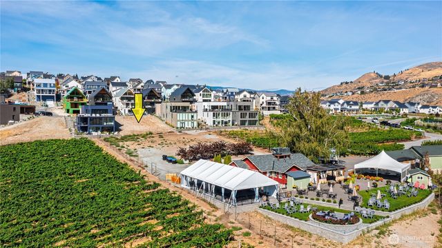 1307 Dragonfly Court, Chelan, WA 98816