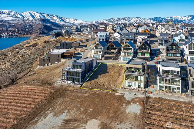 1307 Dragonfly Court, Chelan, WA 98816