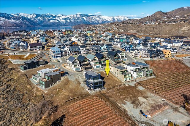 1307 Dragonfly Court, Chelan, WA 98816