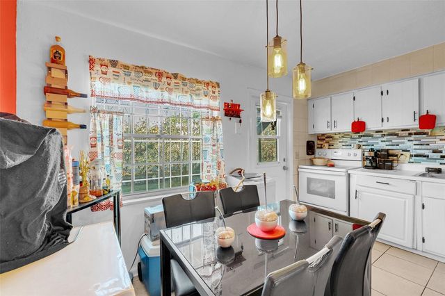 1605 W OAK RIDGE ROAD Unit A, Orlando, FL 32809