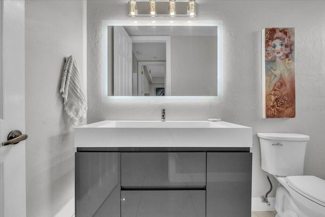 129 BREAKERS COURT 121, Punta Gorda, FL 33950