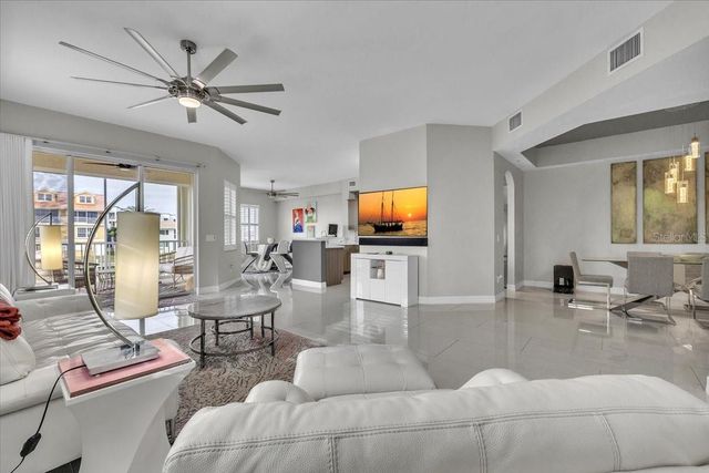 129 BREAKERS COURT 121, Punta Gorda, FL 33950