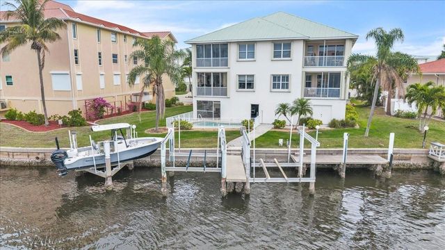 129 BREAKERS COURT 121, Punta Gorda, FL 33950