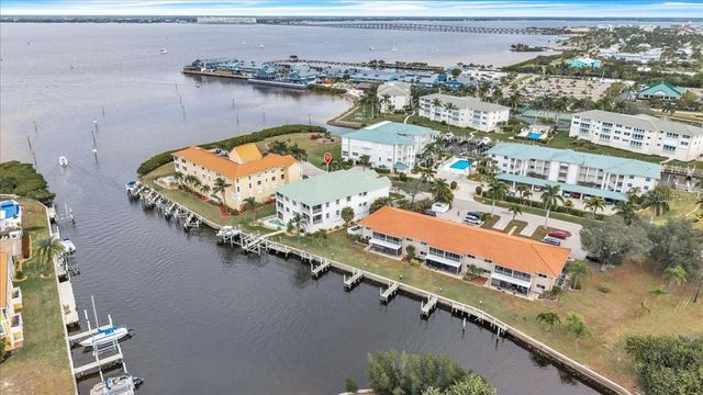 129 BREAKERS COURT 121, Punta Gorda, FL 33950