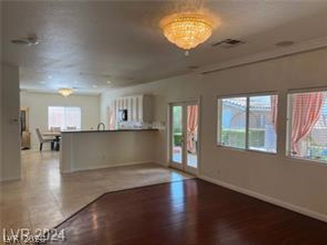 5433 Volonne Court, Las Vegas, NV 89141