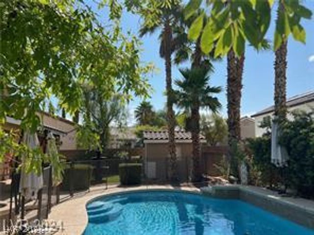 5433 Volonne Court, Las Vegas, NV 89141