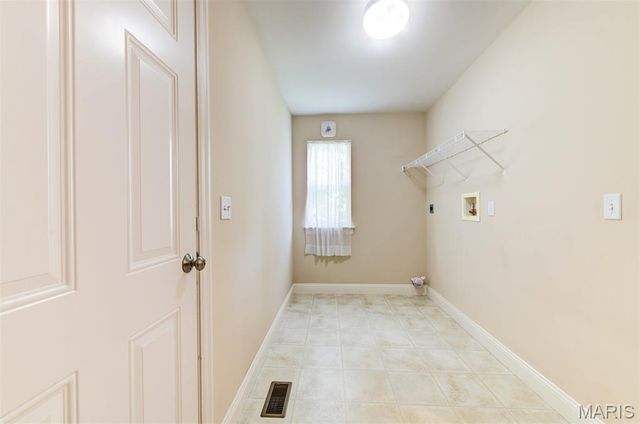 1304 Legacy Pointe Lane, Fenton, MO 63026