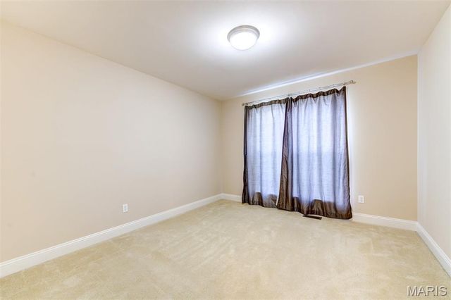 1304 Legacy Pointe Lane, Fenton, MO 63026