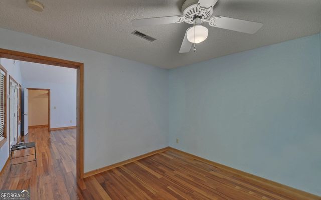 371 Shorewood Circle, Toccoa, GA 30577
