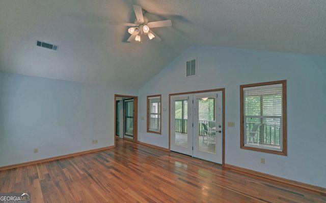 371 Shorewood Circle, Toccoa, GA 30577