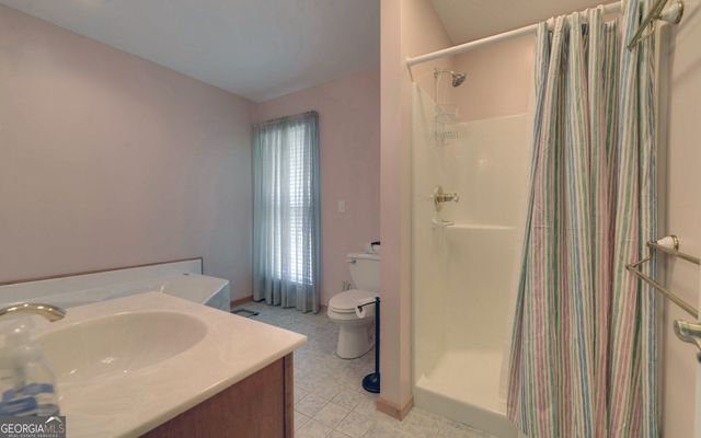 371 Shorewood Circle, Toccoa, GA 30577