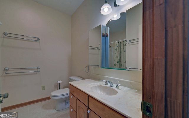 371 Shorewood Circle, Toccoa, GA 30577