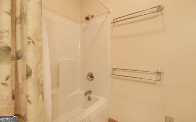 371 Shorewood Circle, Toccoa, GA 30577
