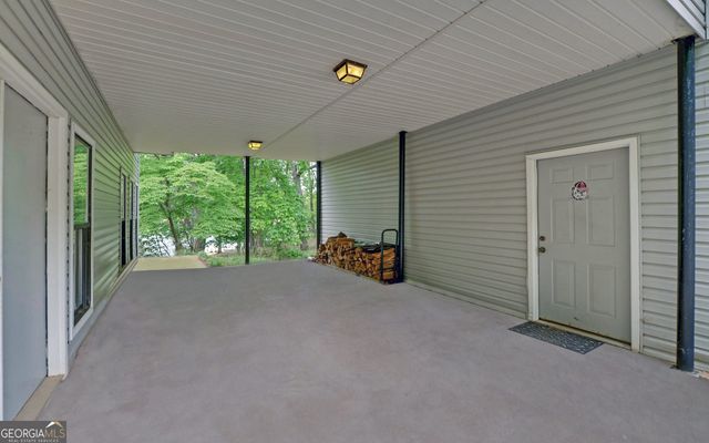 371 Shorewood Circle, Toccoa, GA 30577
