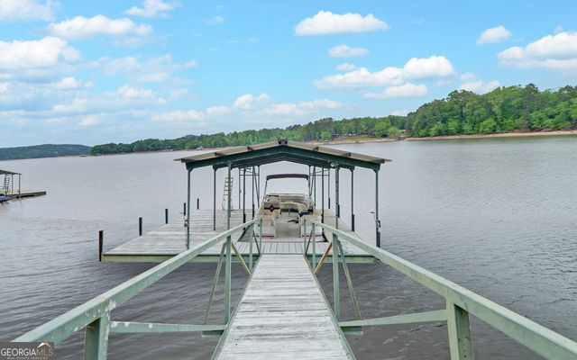 371 Shorewood Circle, Toccoa, GA 30577