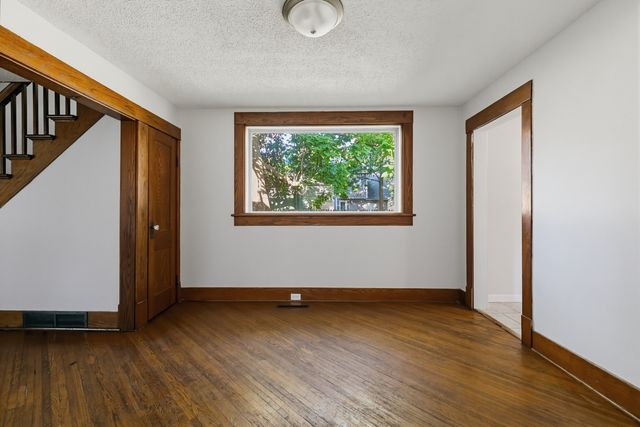 810 W 14th Street, Davenport, IA 52804