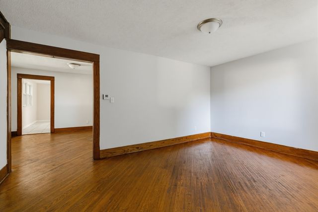 810 W 14th Street, Davenport, IA 52804
