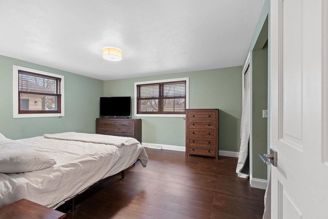 526 LORRAINE LANE, Green Bay, WI 54311