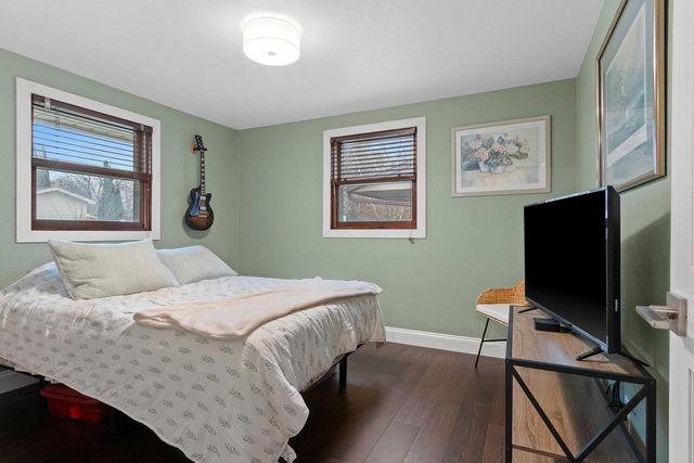 526 LORRAINE LANE, Green Bay, WI 54311