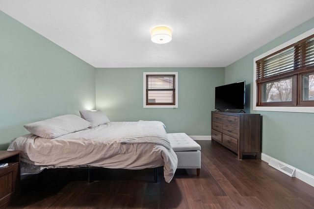 526 LORRAINE LANE, Green Bay, WI 54311