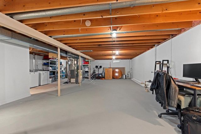 526 LORRAINE LANE, Green Bay, WI 54311