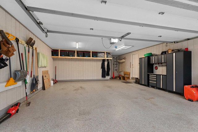 526 LORRAINE LANE, Green Bay, WI 54311