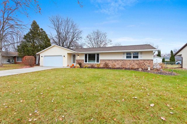526 LORRAINE LANE, Green Bay, WI 54311