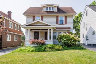 121 Harwick Road, Irondequoit, NY 14609