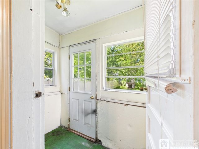 90 Heath Street, Buffalo, NY 14214