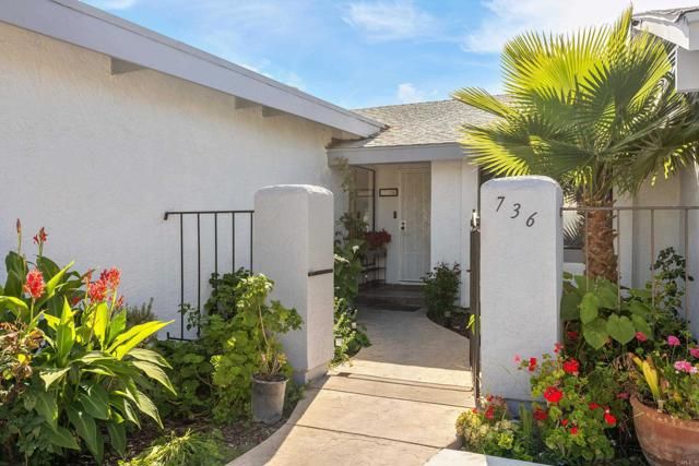 736 Granada Drive, Vista, CA 92083