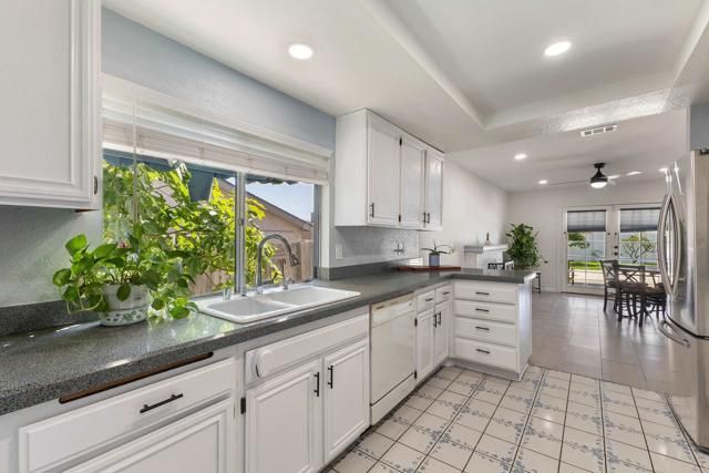 736 Granada Drive, Vista, CA 92083