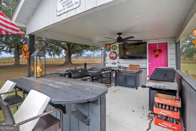 1176 E Highway 57, Twin City, GA 30471