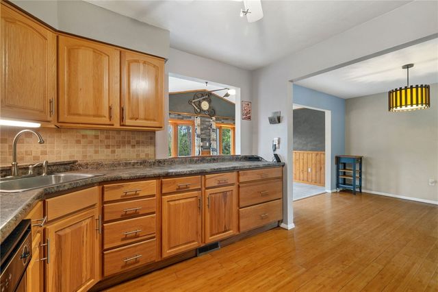 22 Laurel Valley Ct, Penn Hills, PA 15147