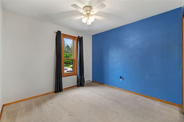 22 Laurel Valley Ct, Penn Hills, PA 15147