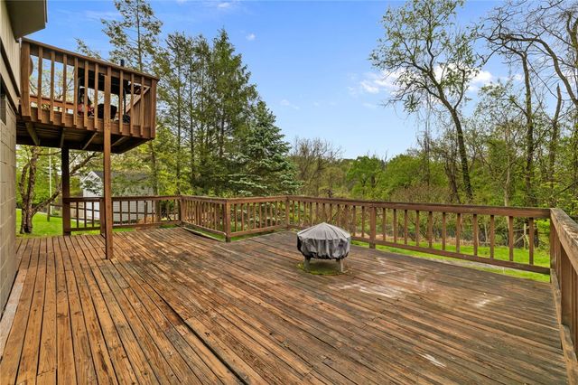 22 Laurel Valley Ct, Penn Hills, PA 15147
