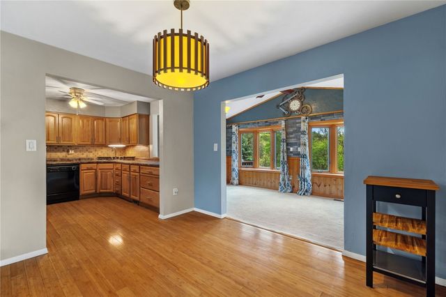 22 Laurel Valley Ct, Penn Hills, PA 15147
