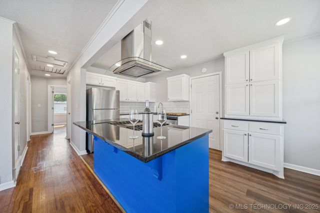 3768 W 45th Street, Tulsa, OK 74107