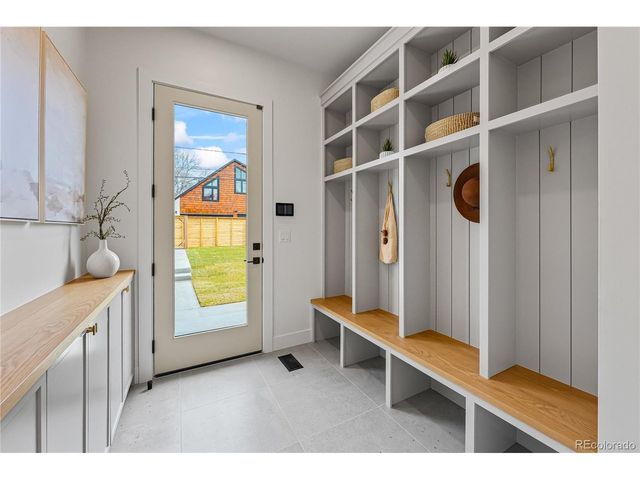 750 S Corona St, Denver, CO 80209