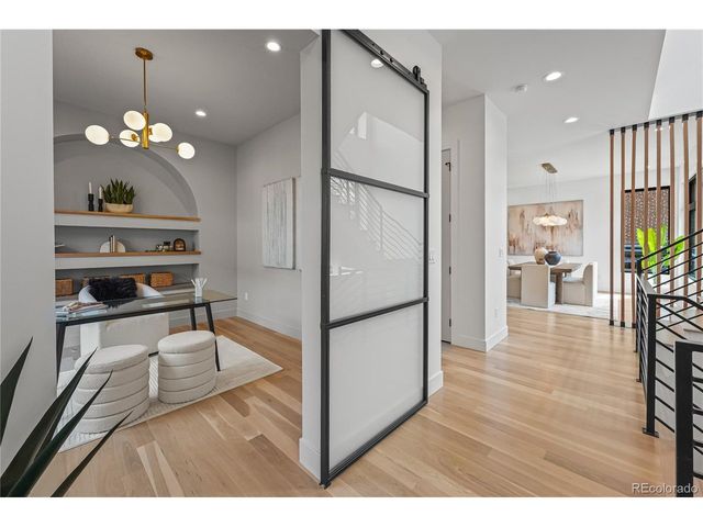 750 S Corona St, Denver, CO 80209