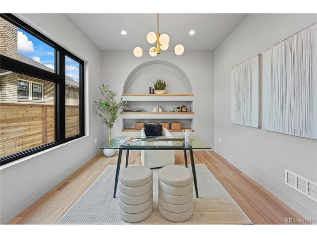 750 S Corona St, Denver, CO 80209