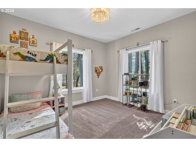 322 ROUND PRAIRIE Rd, Wilderville, OR 97543