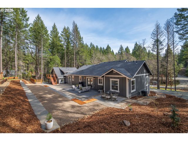 322 ROUND PRAIRIE Rd, Wilderville, OR 97543