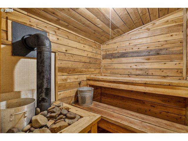 322 ROUND PRAIRIE Rd, Wilderville, OR 97543